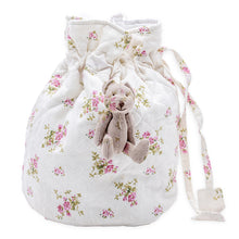 مرحبا بكم في صندوق طفلة