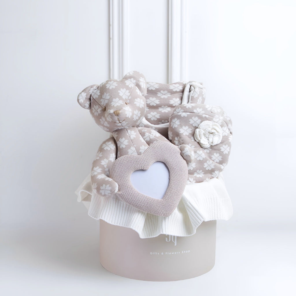 Beige Gift basket